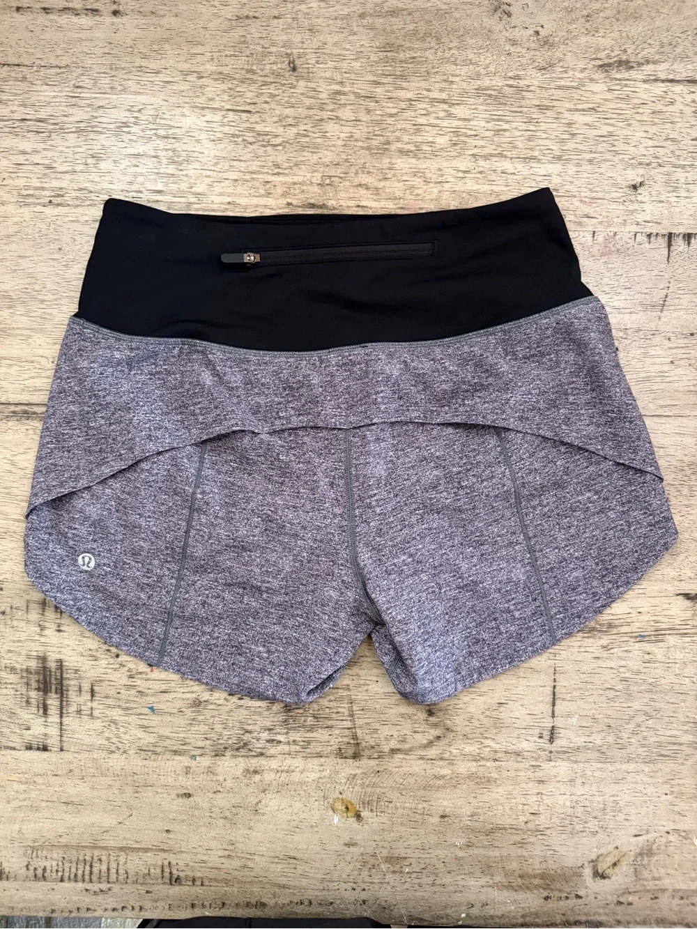 Lululemon speed shorts - size 4, 4” inseam